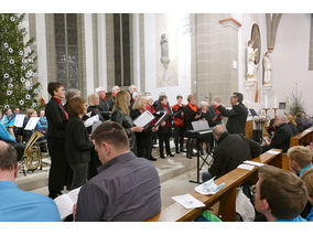 Weihnachtskonzert der Stadt Naumburg in der Stadtpfarrkirche St. Crescentius (© Karl-Franz Thiede)